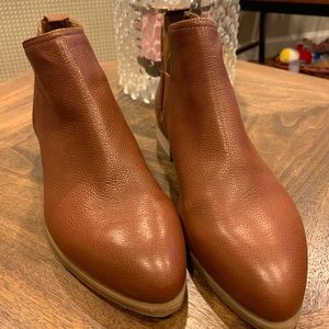 Nine West Cognac Brown Ankle Boots - Size 8.5
